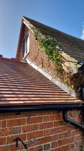 Expert Roofer Aylesbury 37 30 23 Medium