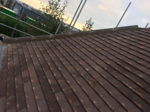 Roofer Aylesbury 02 Medium