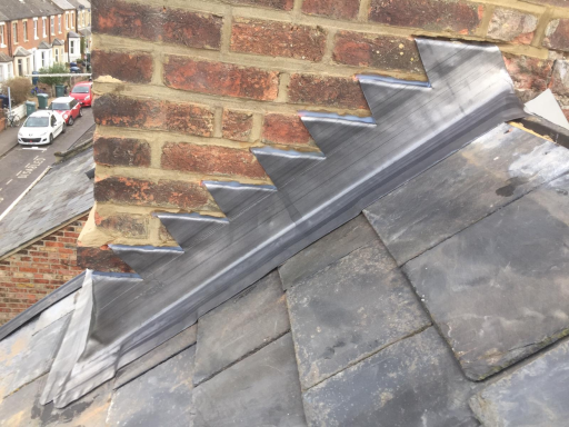 Roofer Aylesbury 10 Medium
