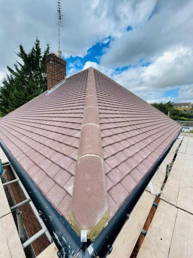 Roofer Aylesbury 12 Medium