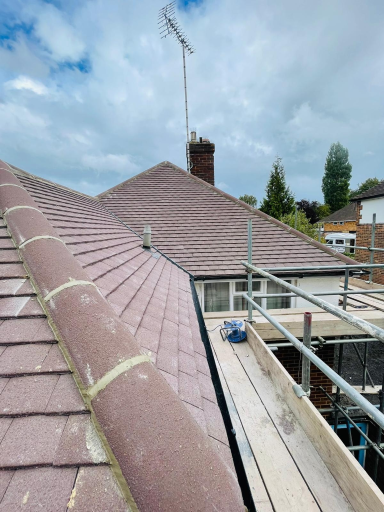 Roofer Aylesbury 15 Medium