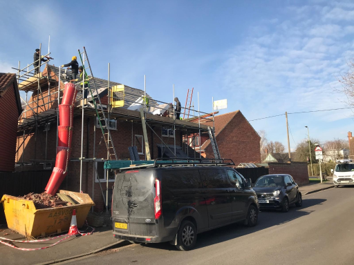 Roofer Aylesbury 24 Medium