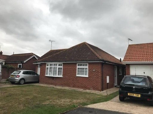 Roofer Aylesbury 26 Medium
