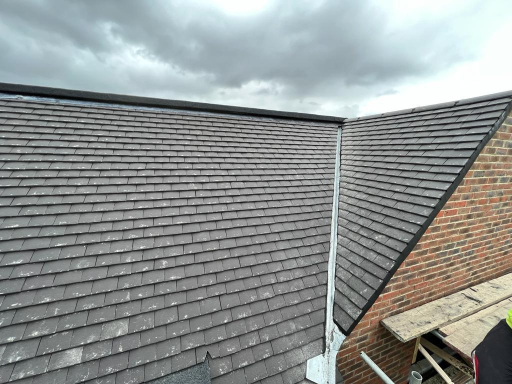 Roofer Aylesbury 36 Medium