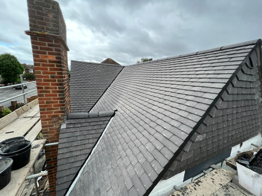 Roofer Aylesbury 40 Medium