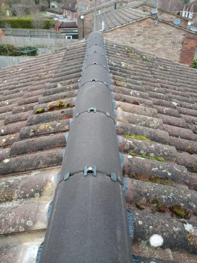 Roofer Aylesbury 43 Medium