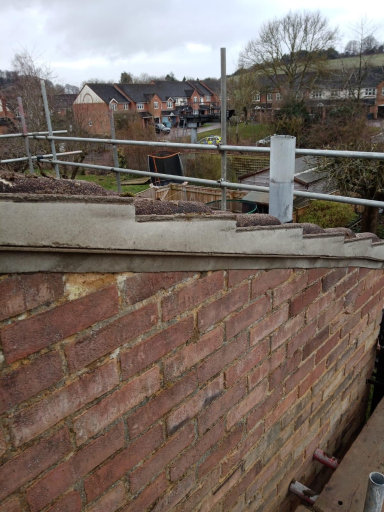 Roofer Aylesbury 48 Medium