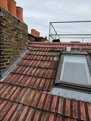 Roofer Aylesbury 55 Medium