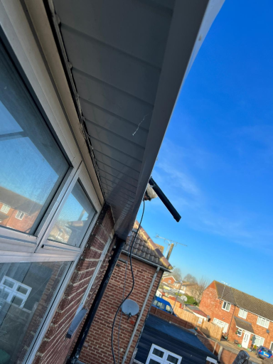 Roofer Aylesbury 80 Medium